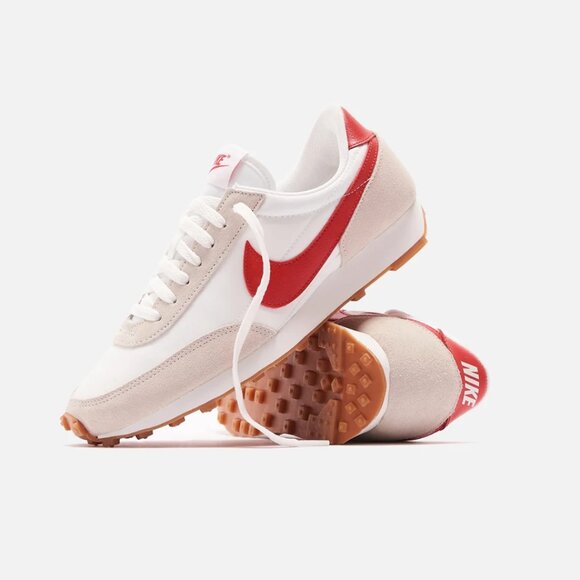 Nike Daybreak Sneakers Summit White & University Red Size 6.5 Retro Streetwear - Picture 6 of 16